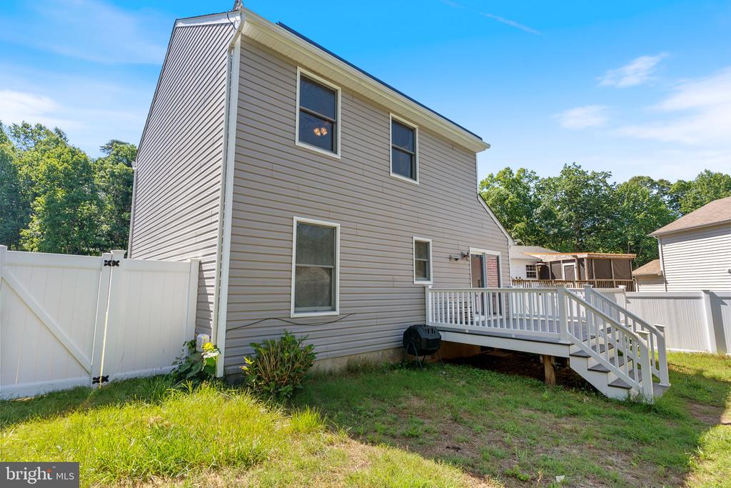8305 CIRCLE DRIVE