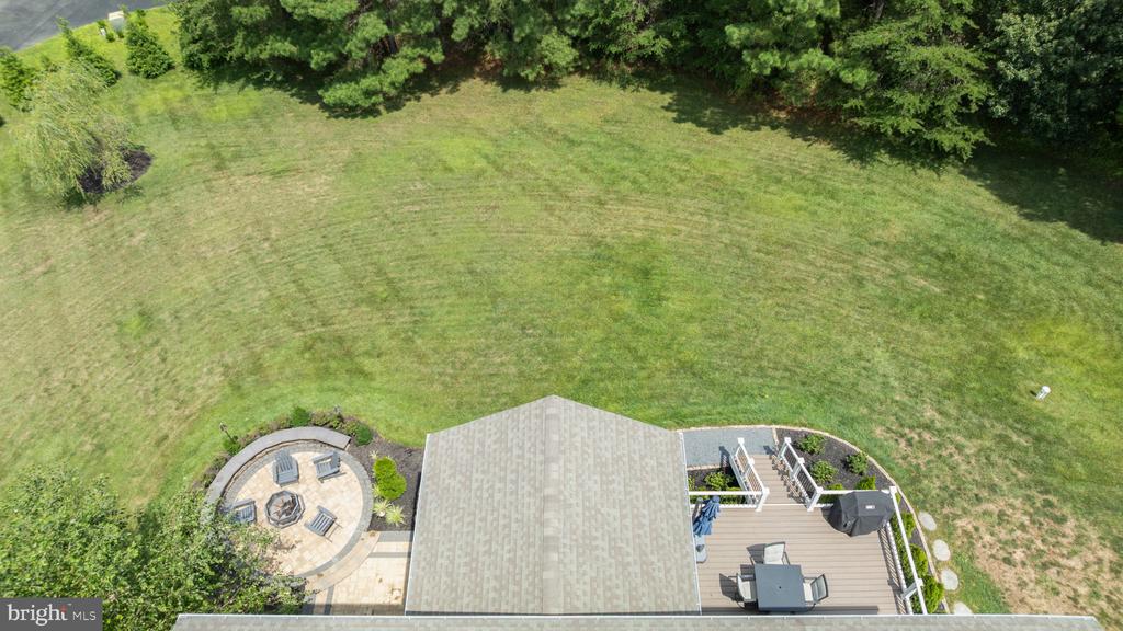 3227 HUNTSMAN DRIVE
