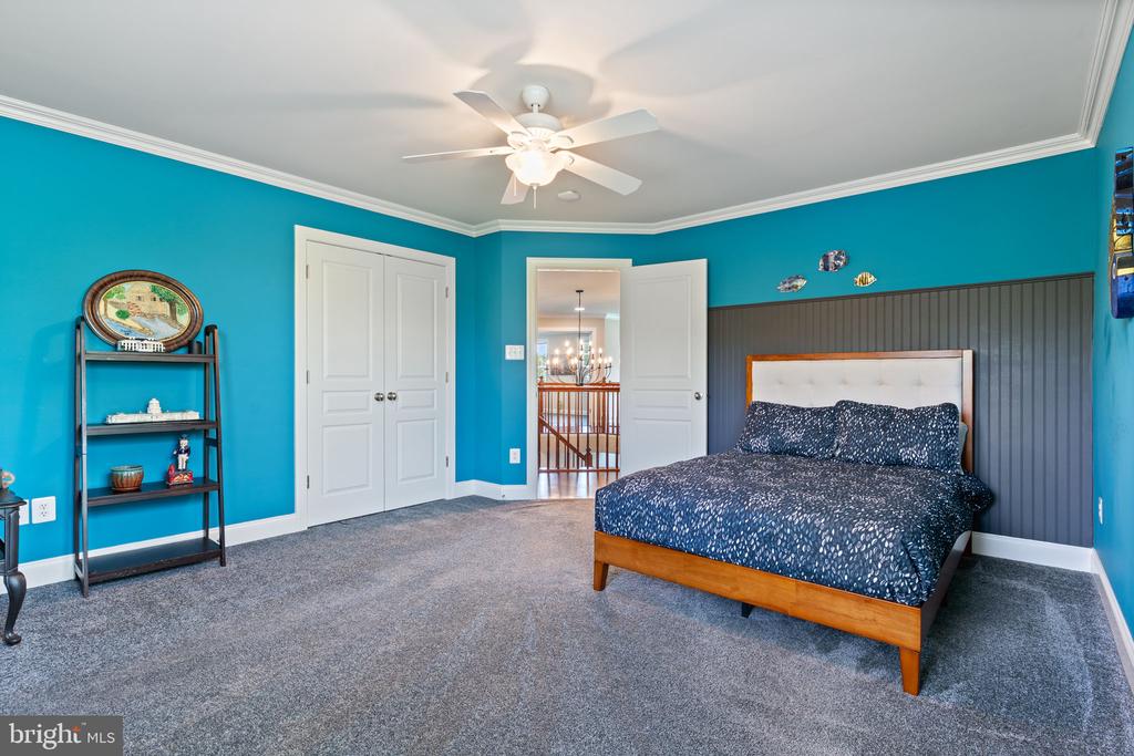 3227 HUNTSMAN DRIVE