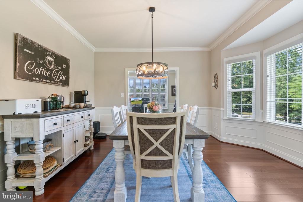 3227 HUNTSMAN DRIVE