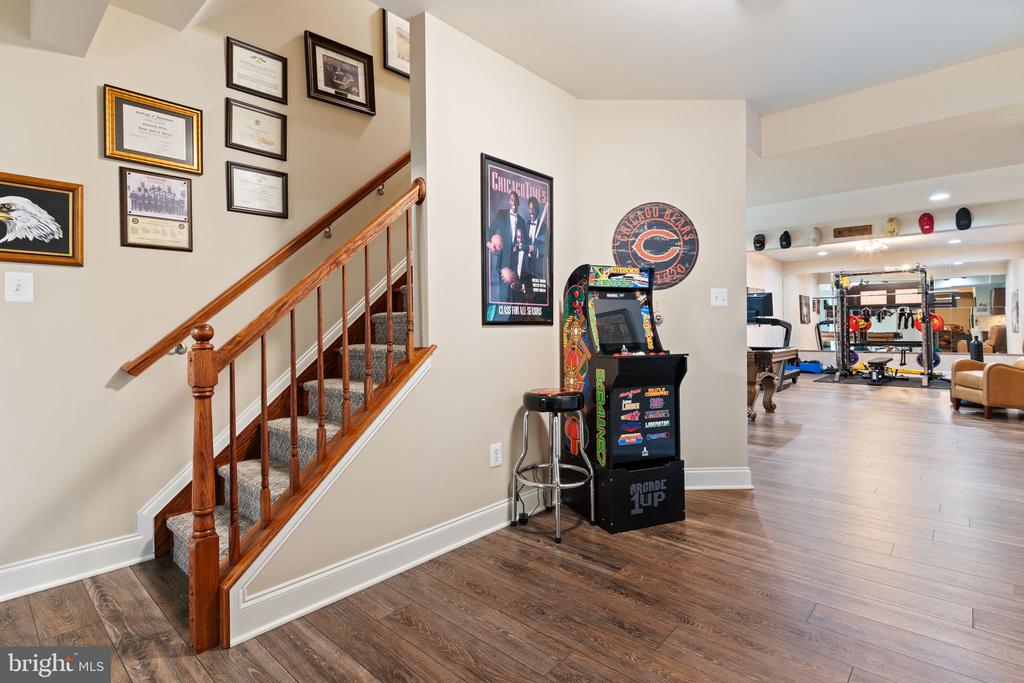 3227 HUNTSMAN DRIVE