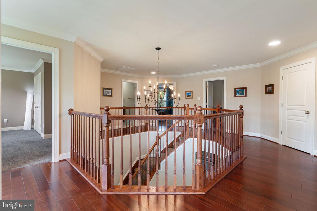 3227 HUNTSMAN DRIVE