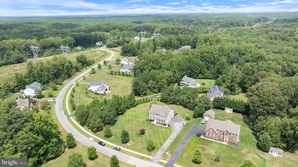 3227 HUNTSMAN DRIVE