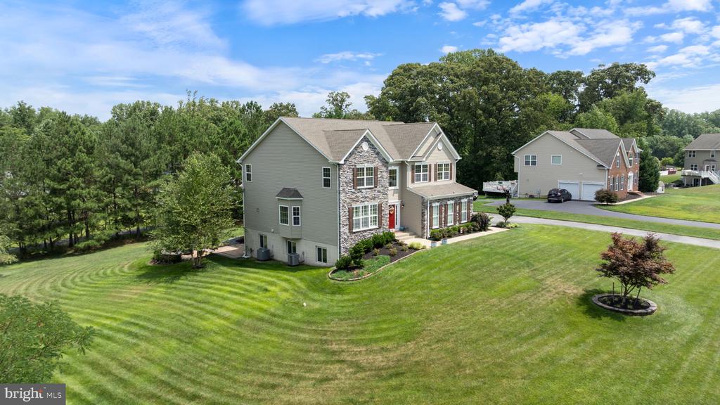 3227 HUNTSMAN DRIVE