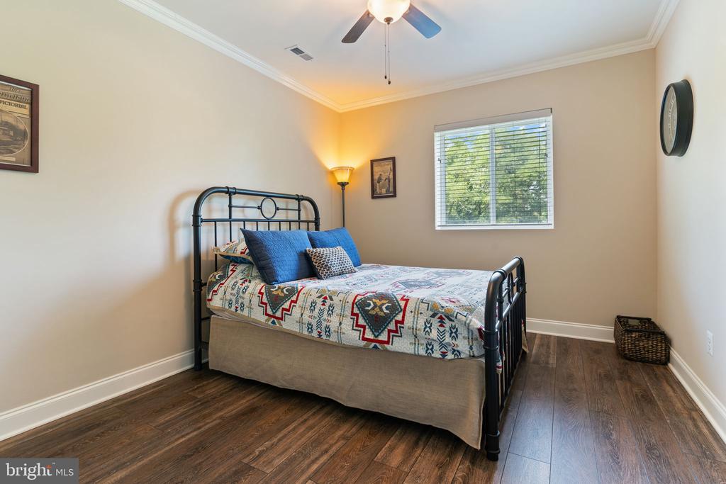 3227 HUNTSMAN DRIVE