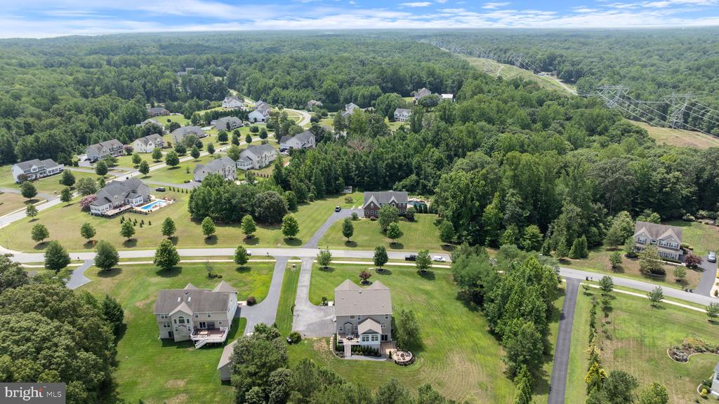 3227 HUNTSMAN DRIVE