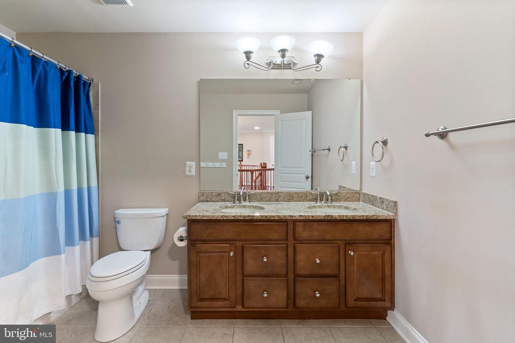 3227 HUNTSMAN DRIVE