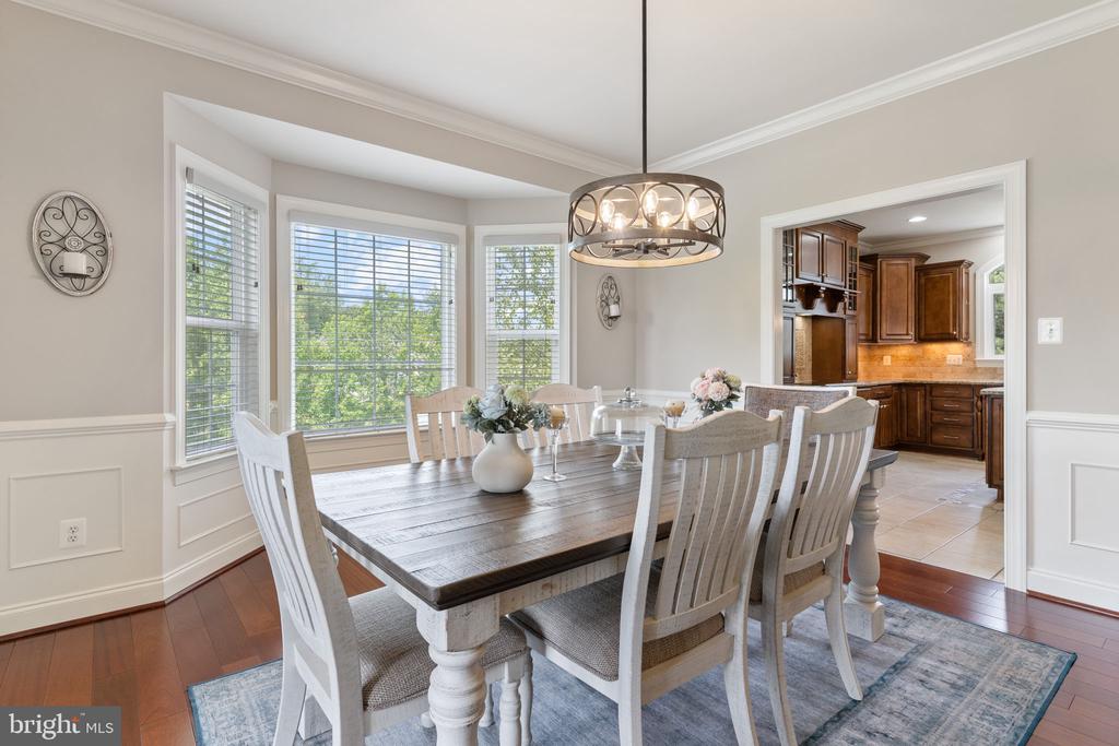 3227 HUNTSMAN DRIVE
