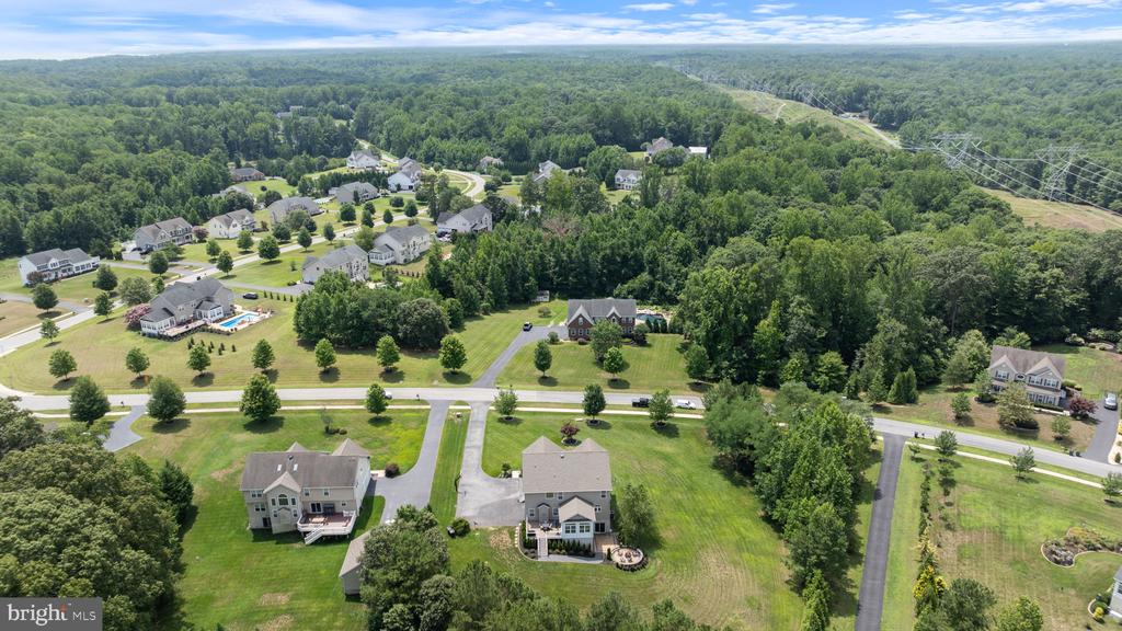 3227 HUNTSMAN DRIVE
