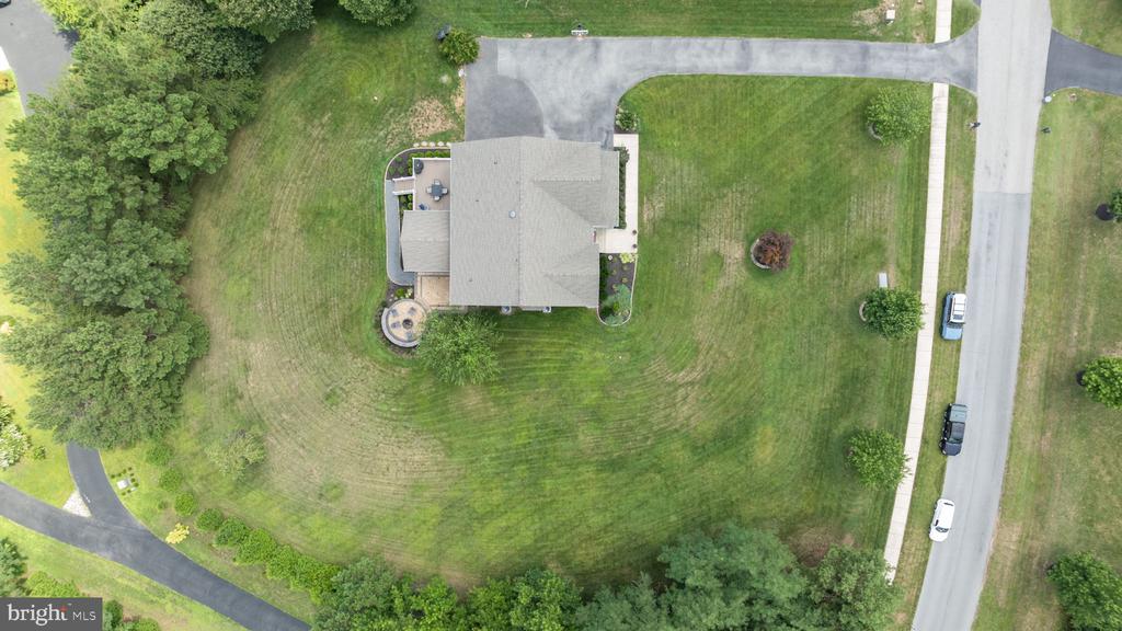 3227 HUNTSMAN DRIVE