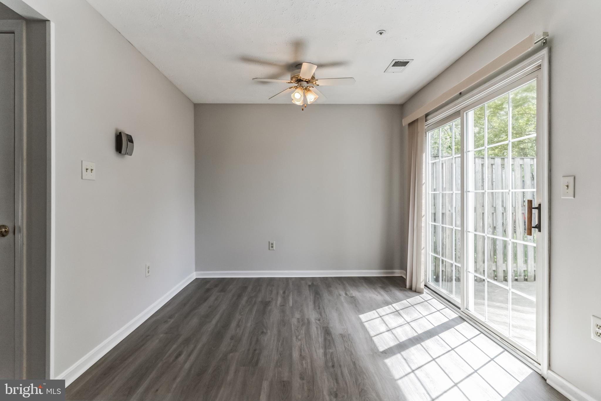 203 Hibiscus Ct