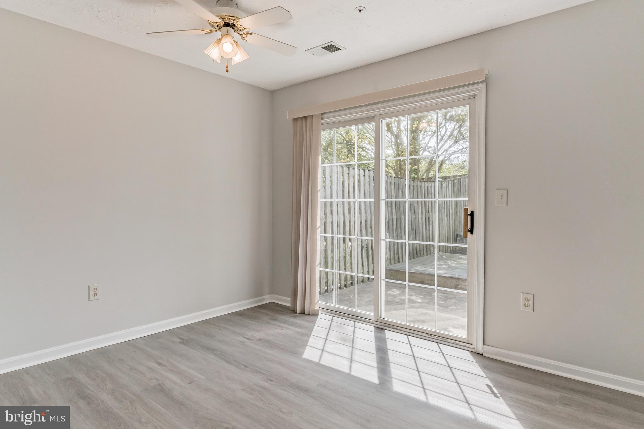 203 Hibiscus Ct