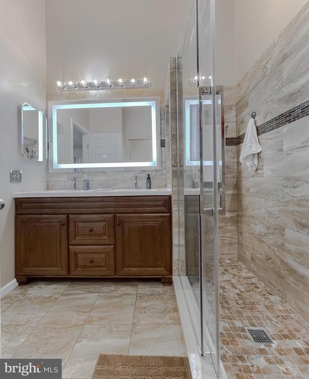 11214-E Heron Pl