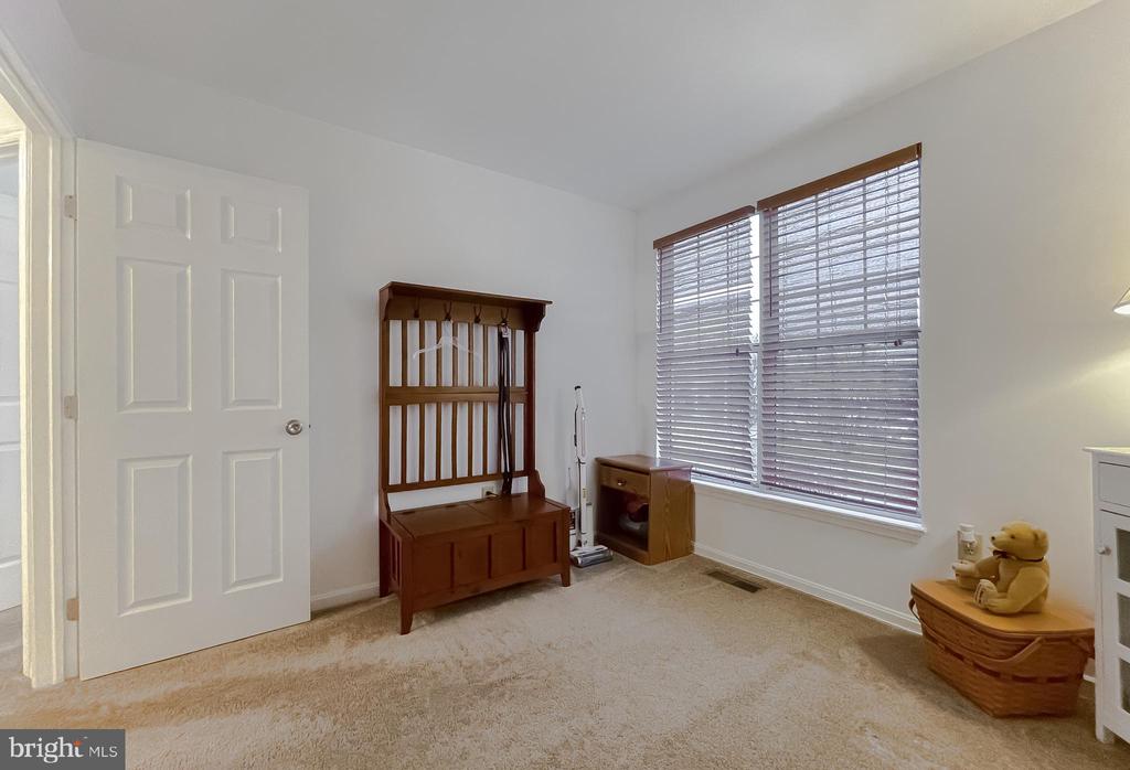 11214-E Heron Pl