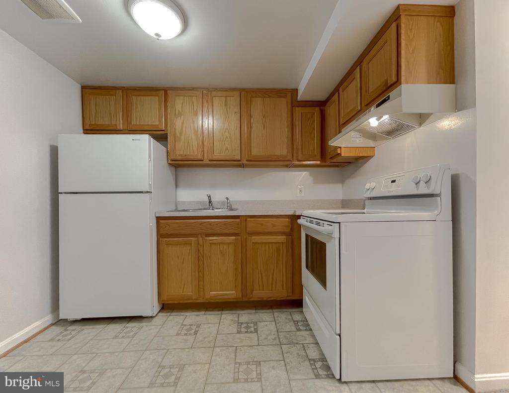 11214-E Heron Pl