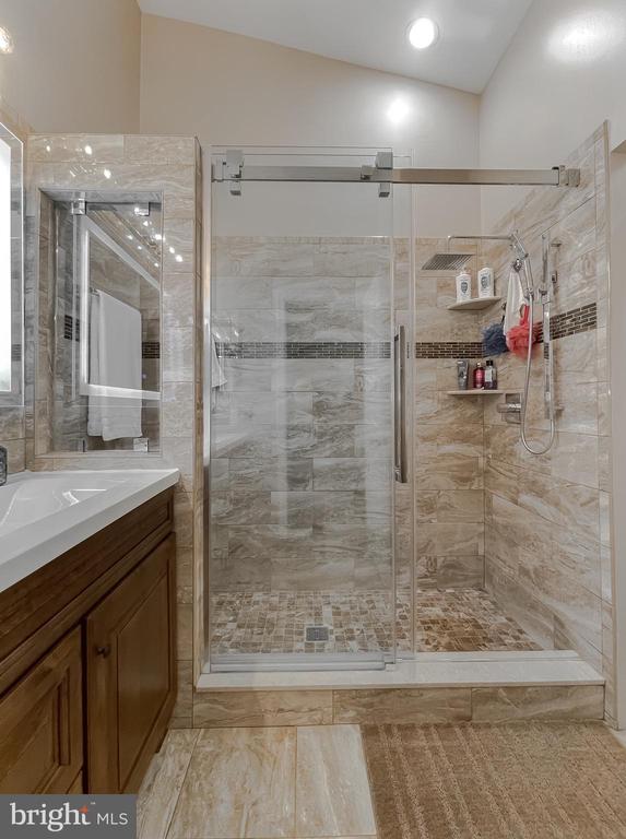 11214-E Heron Pl