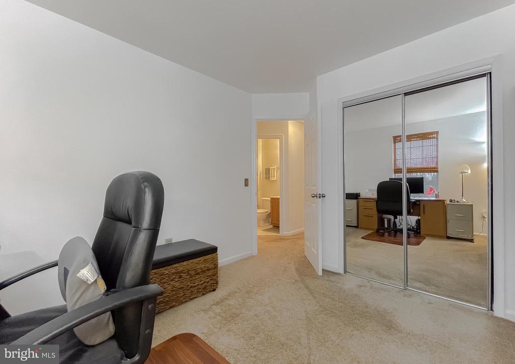 11214-E Heron Pl