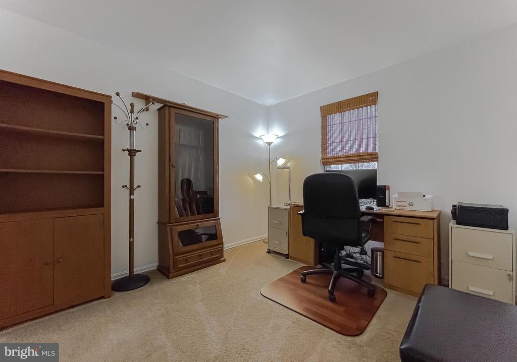 11214-E Heron Pl