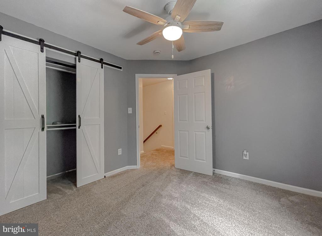 16415 Triple Crown Ct