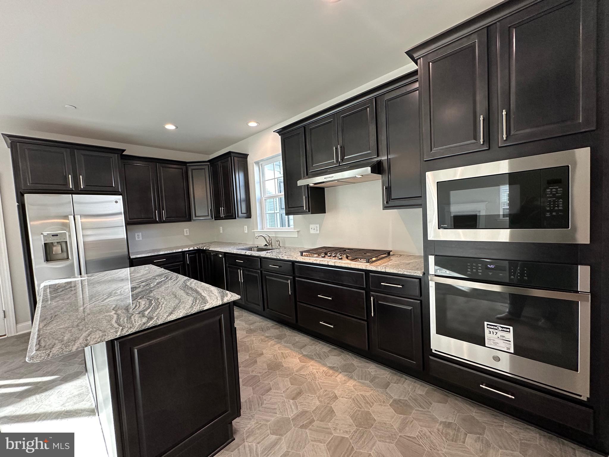 23037 Town Run Dr