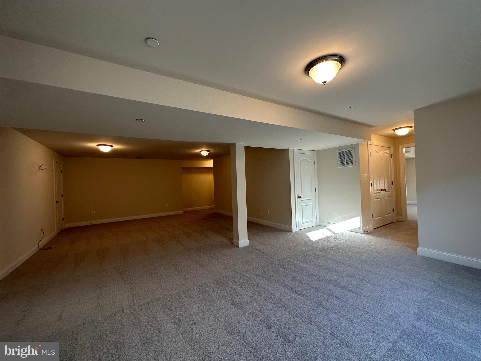 23946 Woodmore Dr