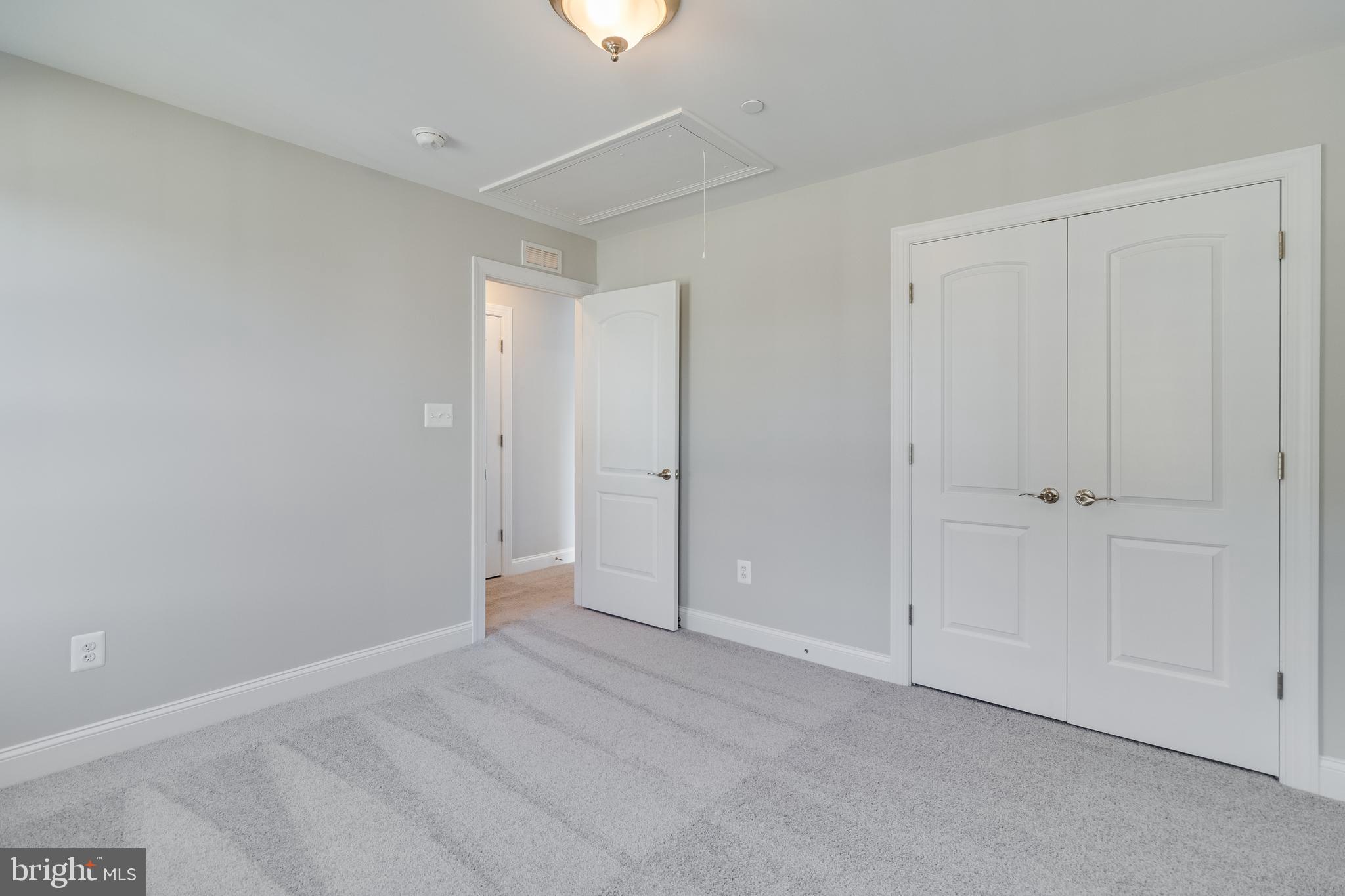 23049 Town Run Dr
