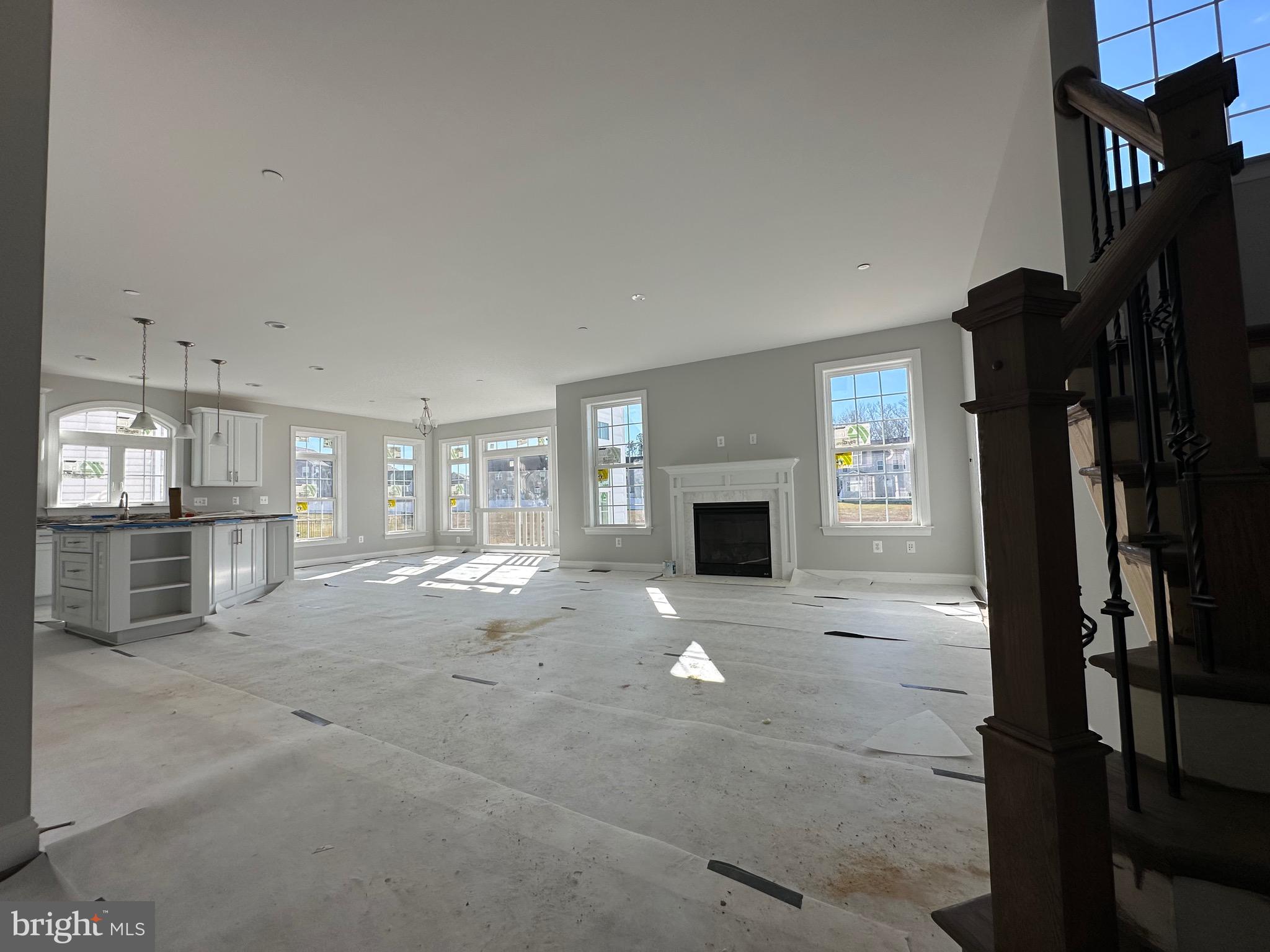 24031 Woodmore Dr