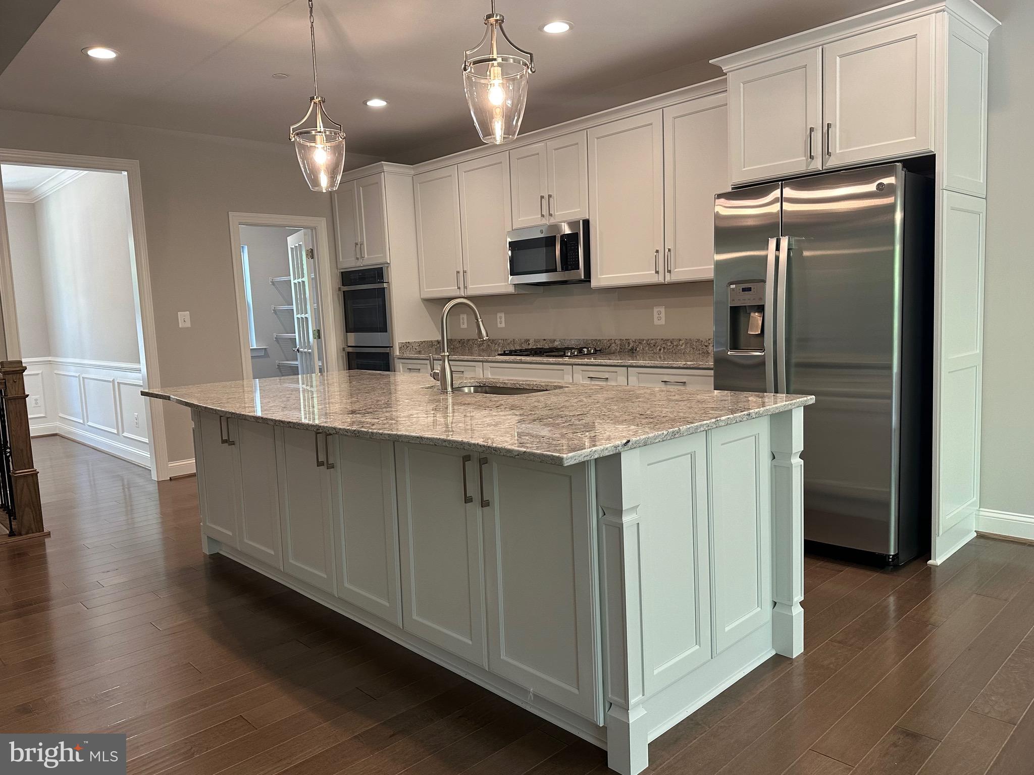 24879 Preston Ct