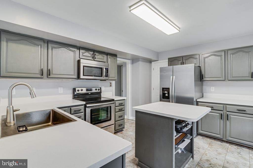 25265 Mount Sterling Ct