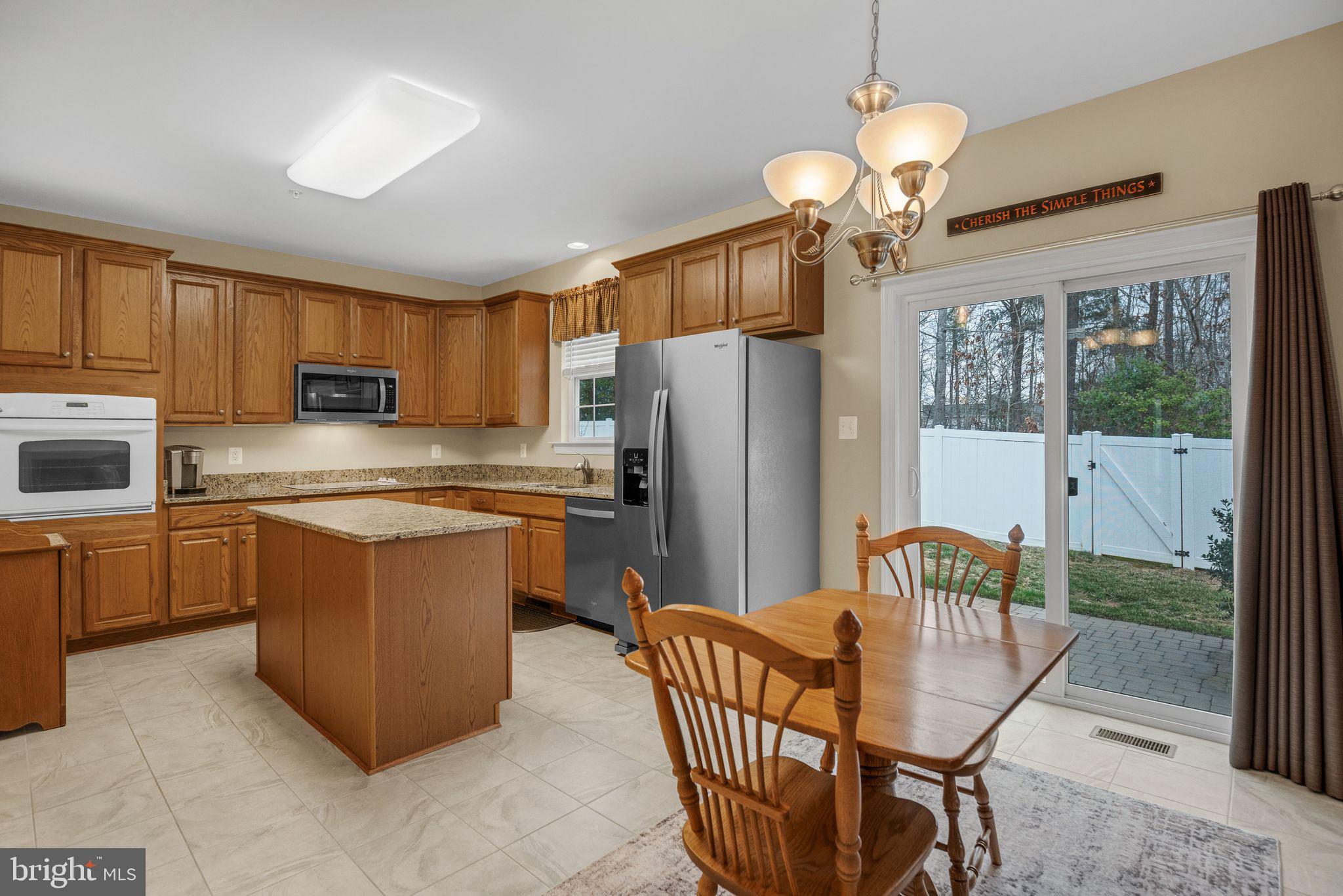 24418 Broad Creek Dr