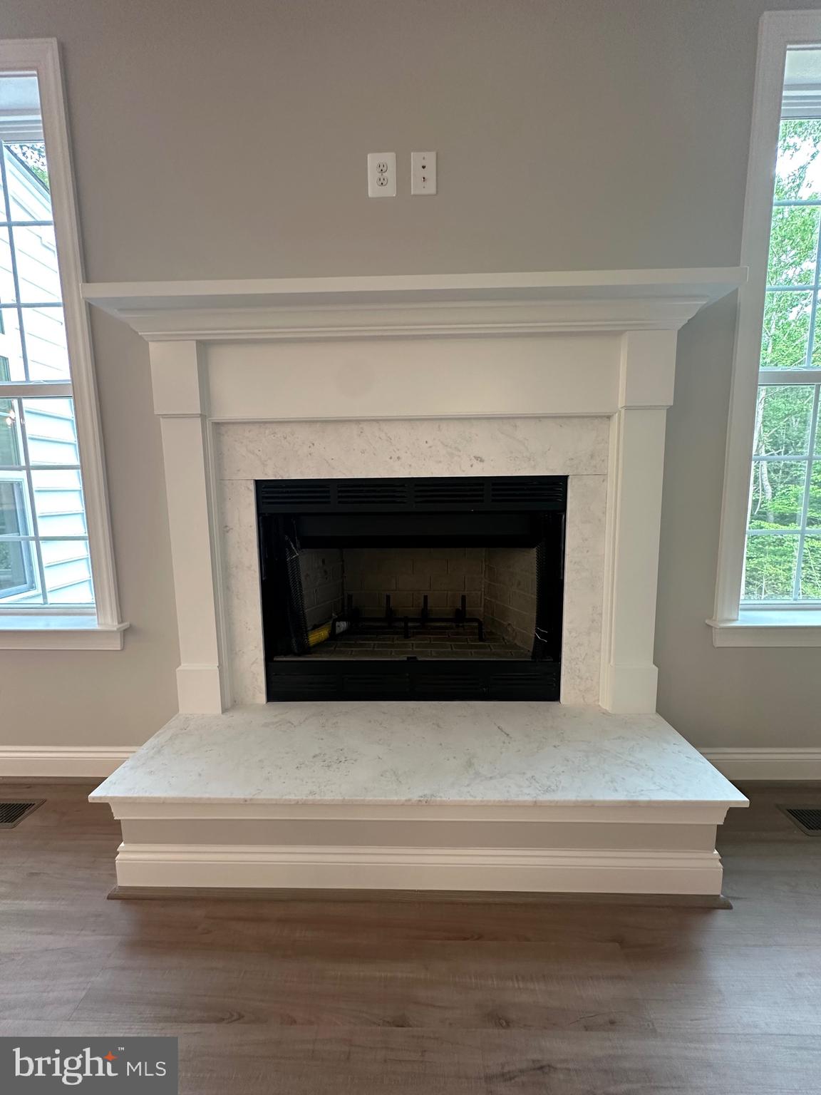24905 Preston Ct