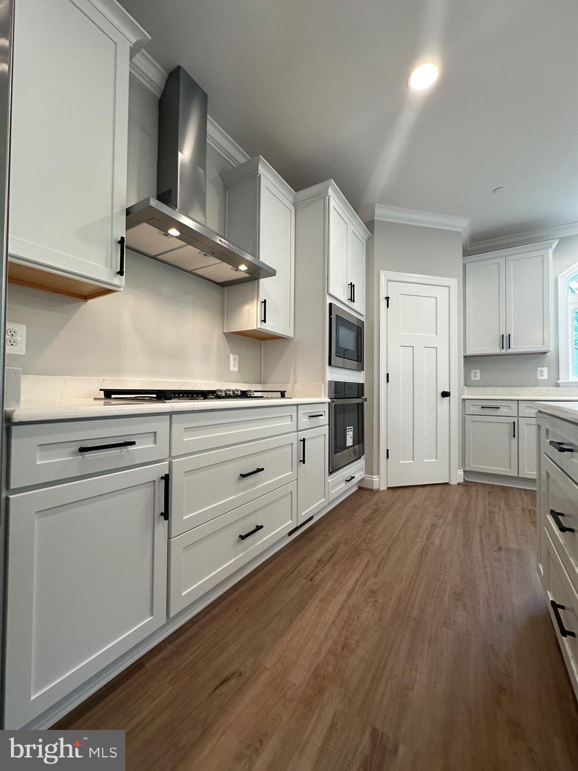 24905 Preston Ct