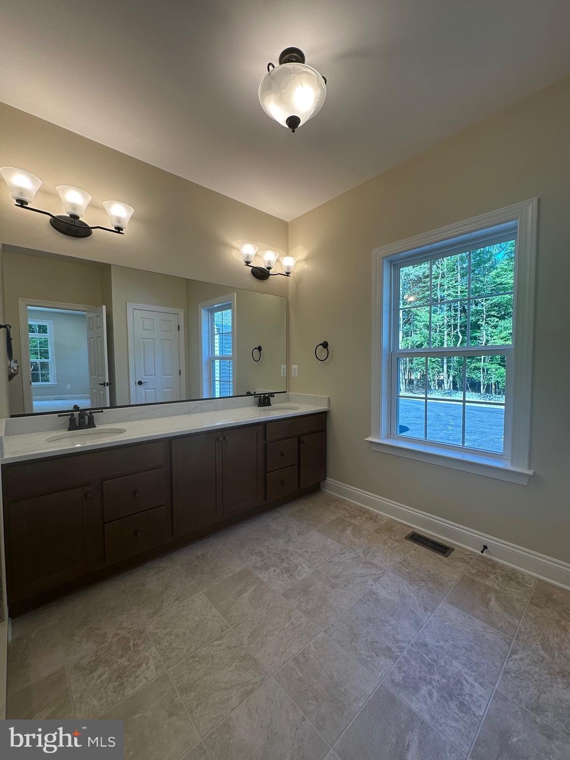 25043 Preston Ct
