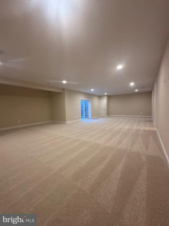 42628 Richly Ln