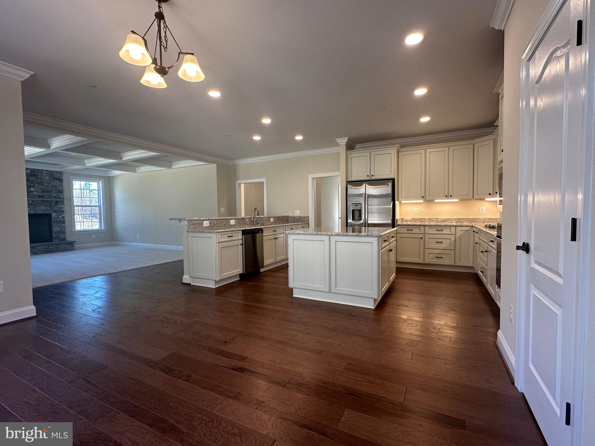 42628 Richly Ln