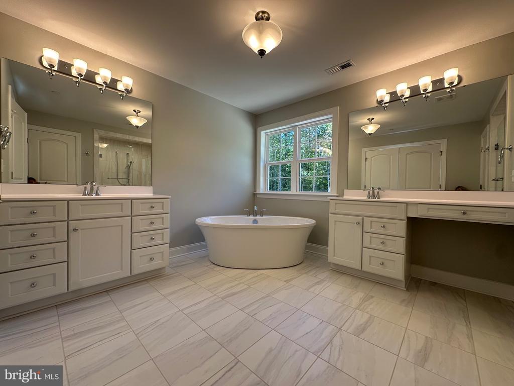 25029 Preston Ct