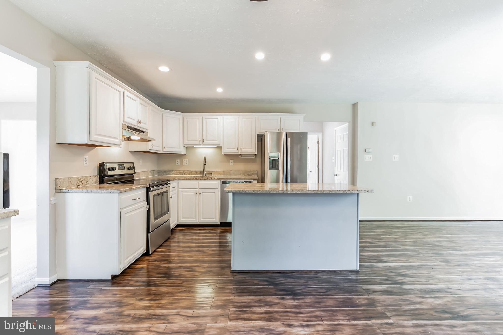 47256 Silver Slate Dr