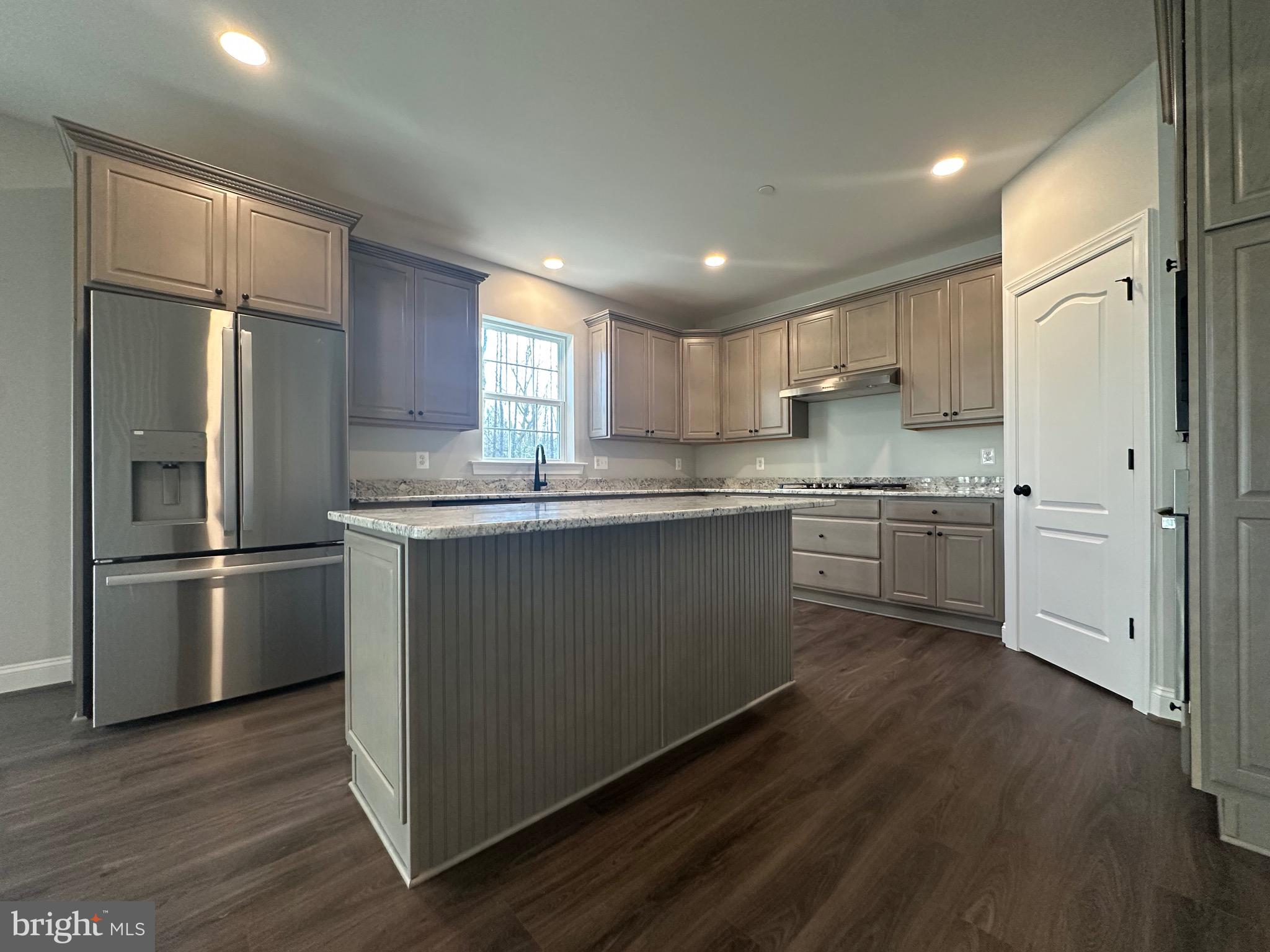 24932 Preston Ct