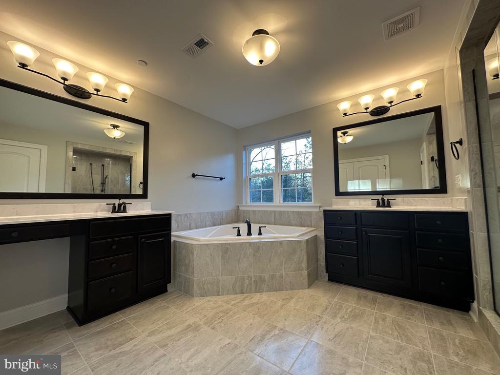 24927 Preston Ct