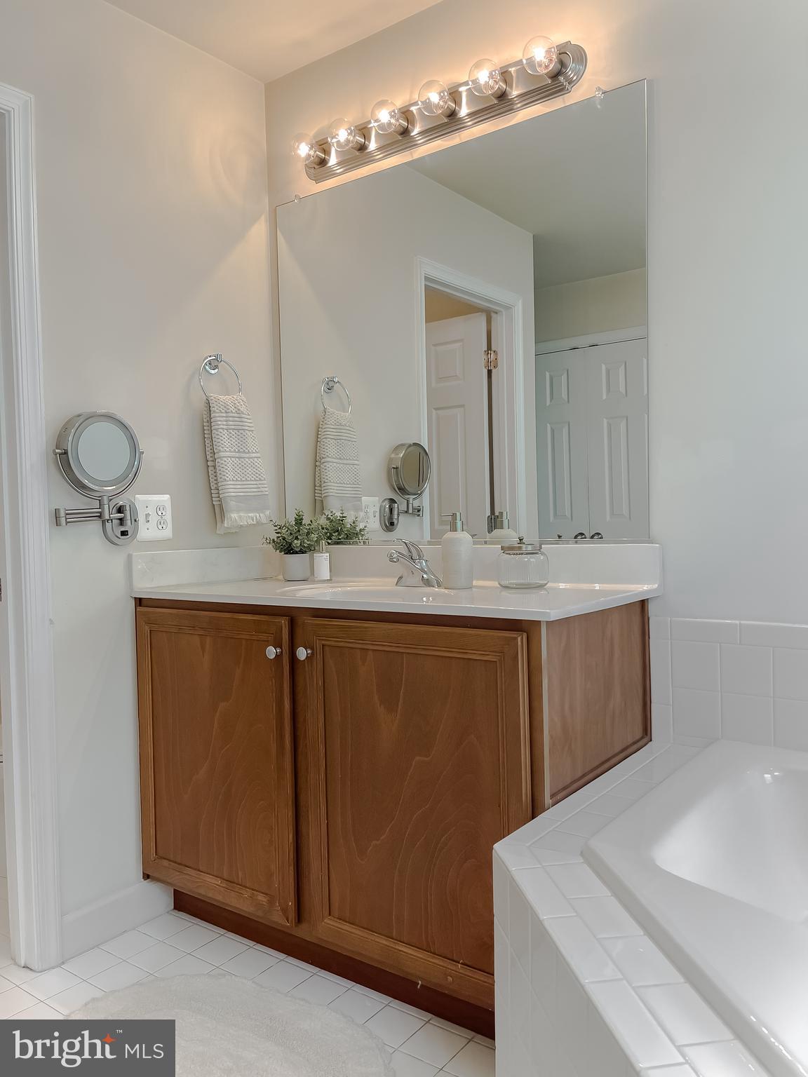 23642 Mallard Glen Way