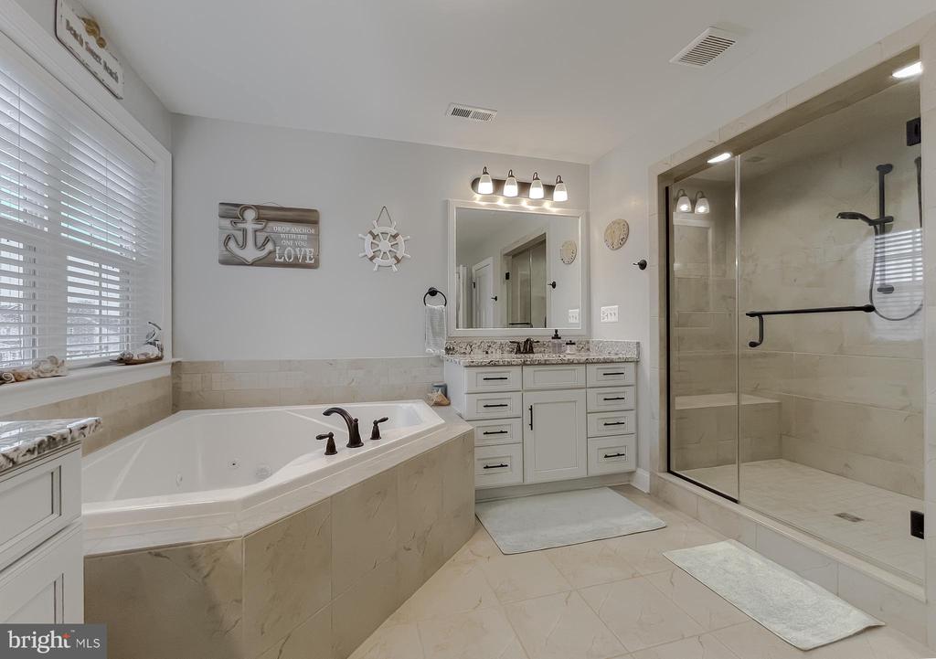 23055 Town Run Dr