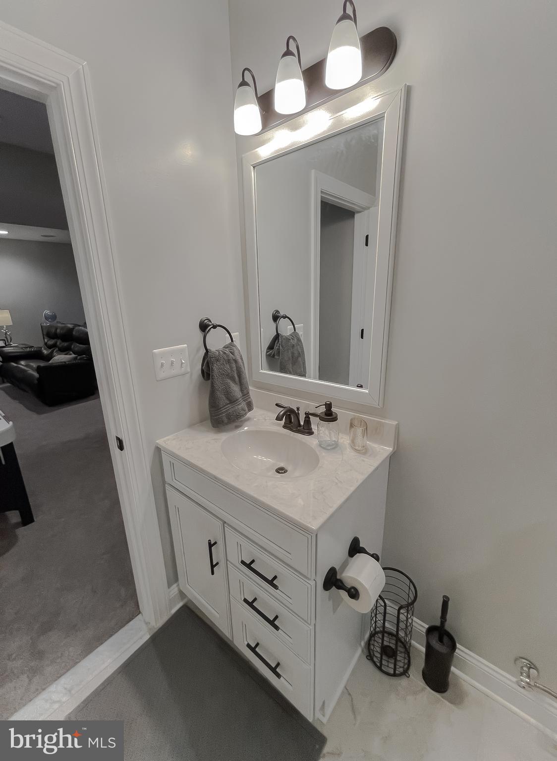 23055 Town Run Dr