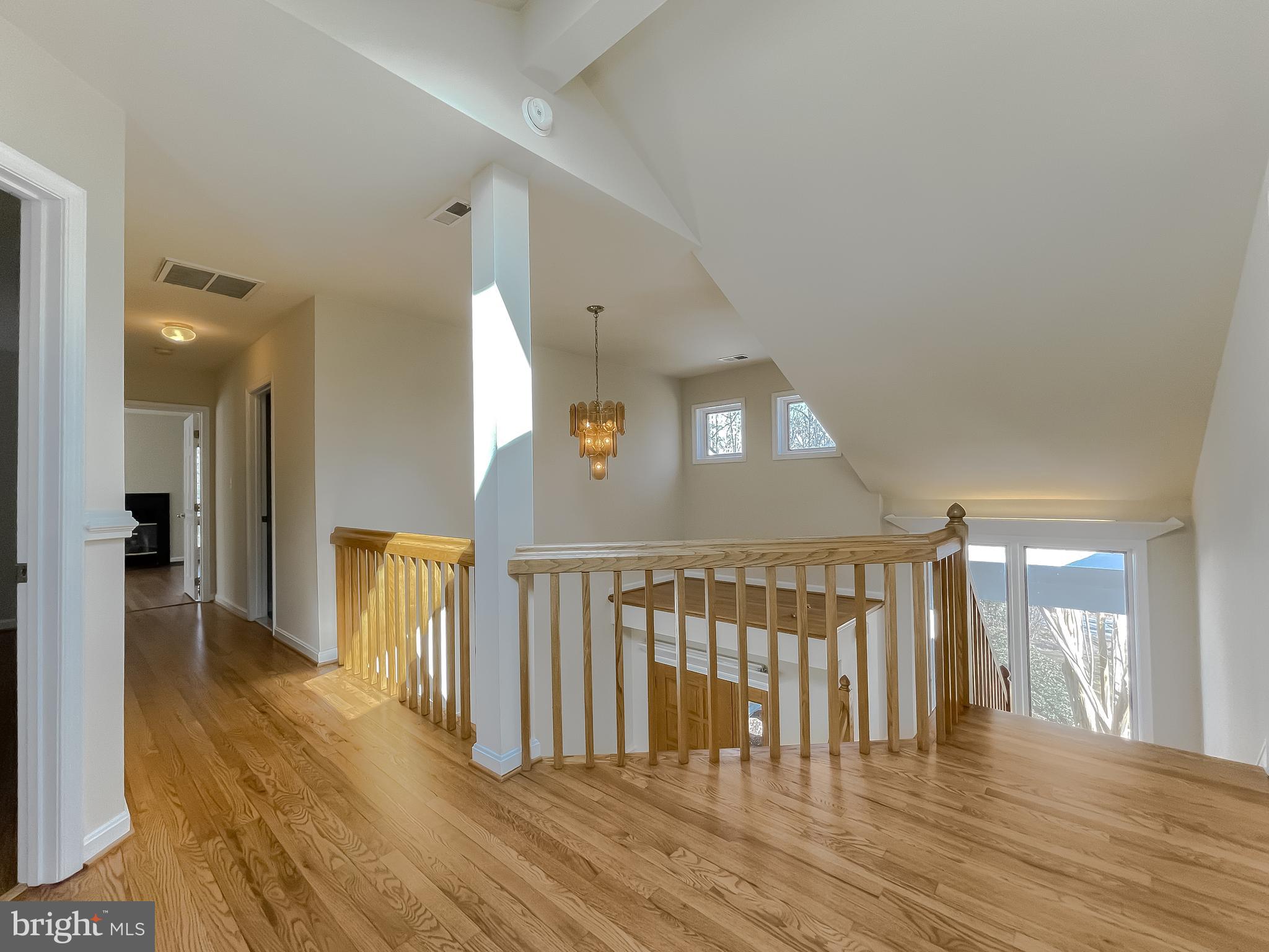 42285 Brook Manor Rd