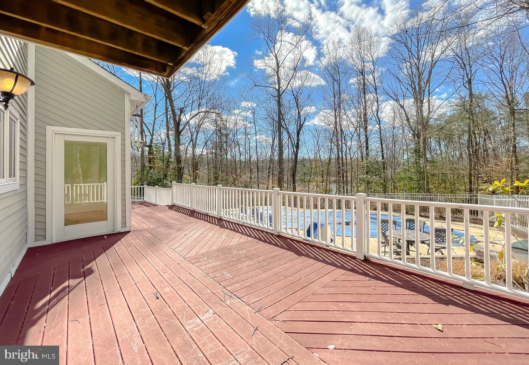 42285 Brook Manor Rd