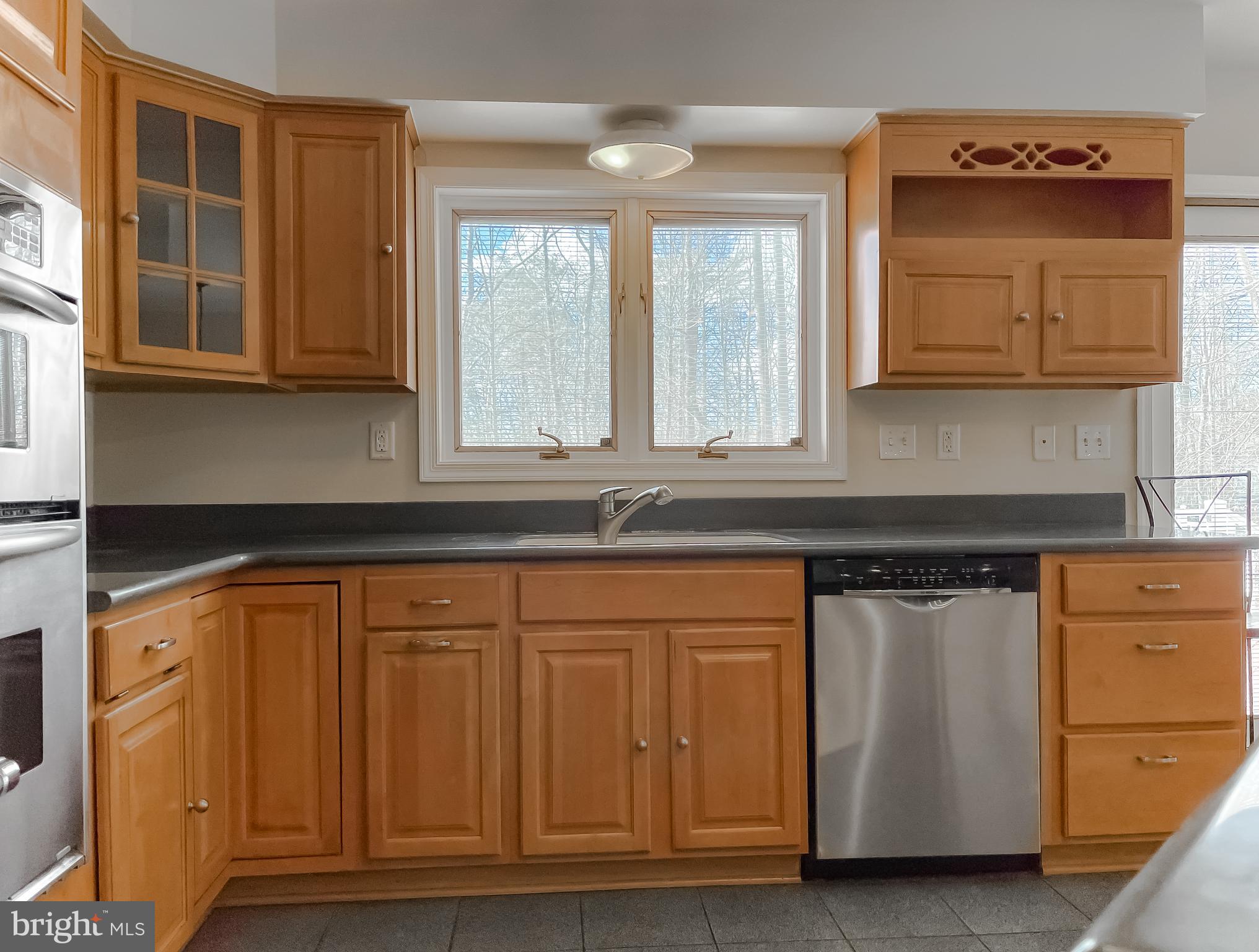 42285 Brook Manor Rd