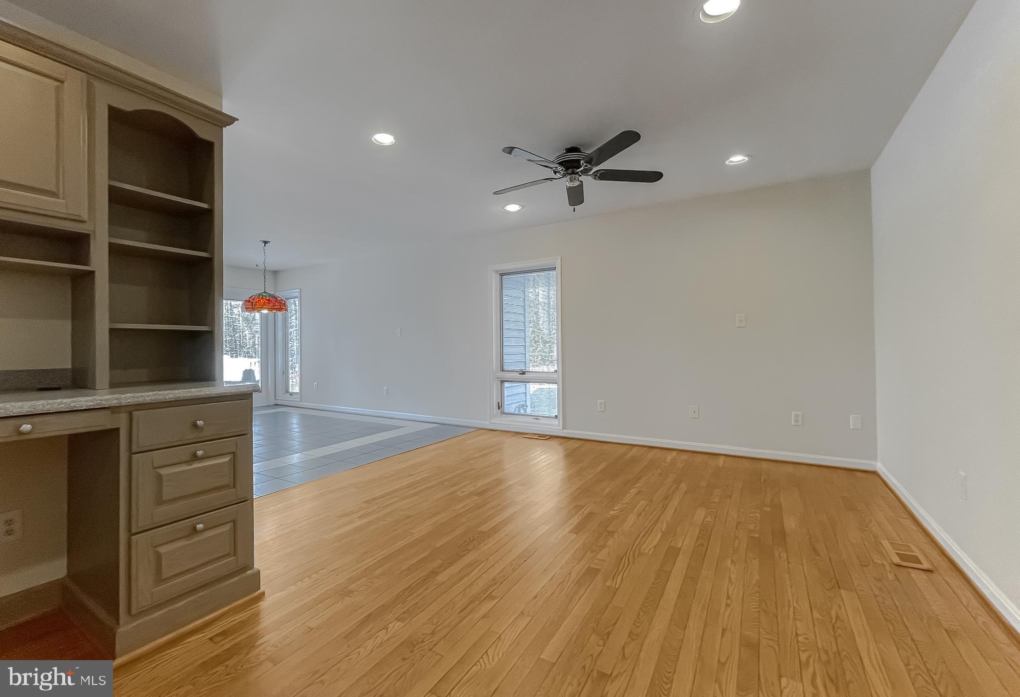 42285 Brook Manor Rd
