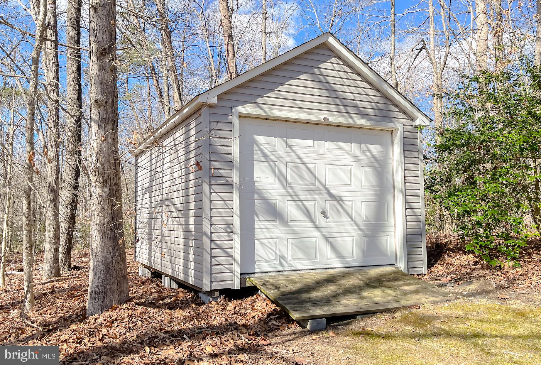 42285 Brook Manor Rd