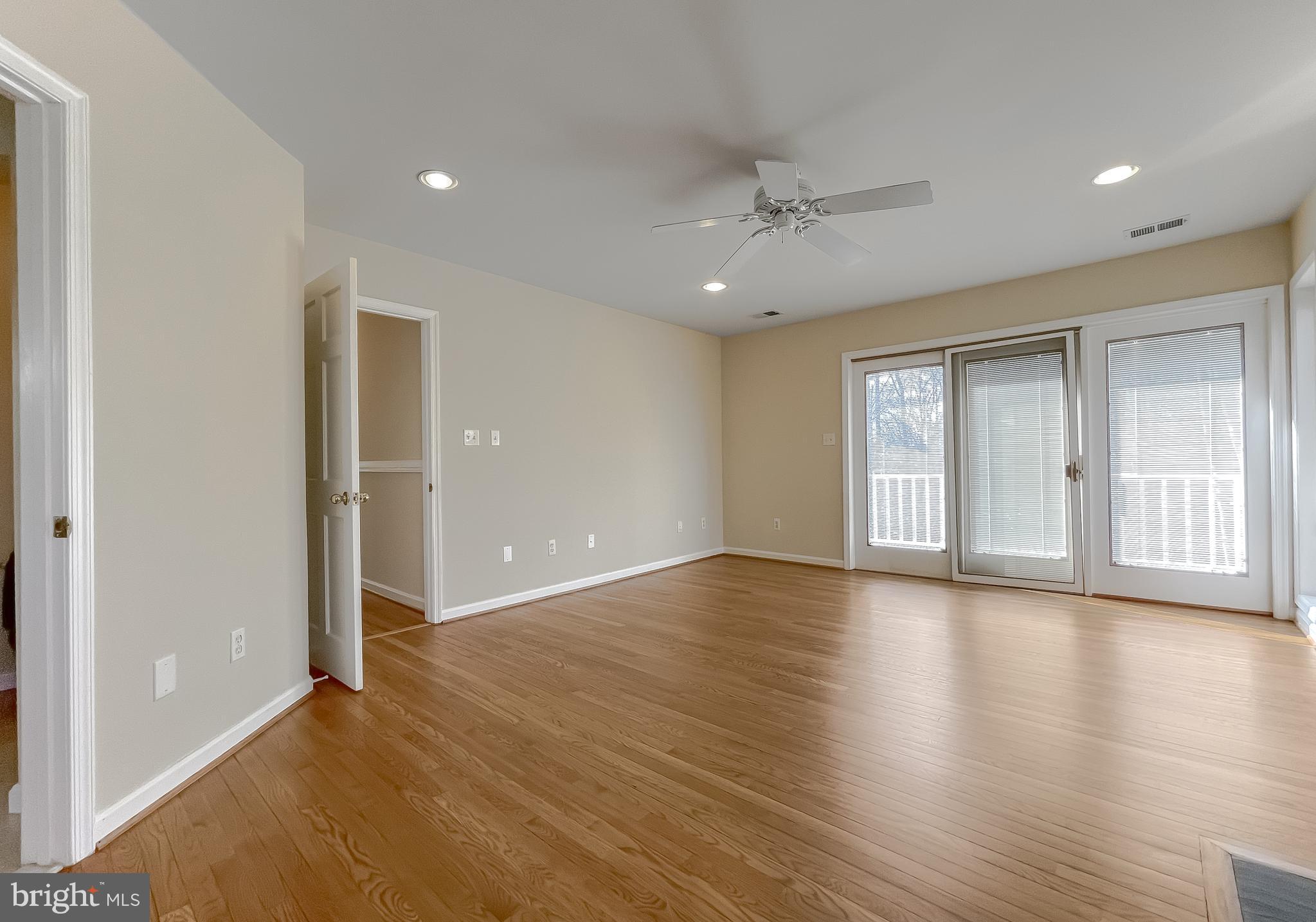 42285 Brook Manor Rd
