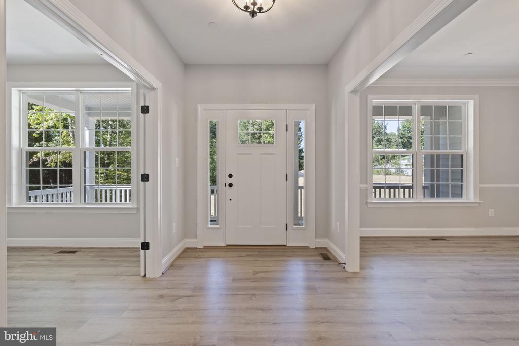 30954 Point Lookout Rd