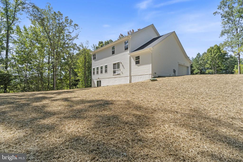 30954 Point Lookout Rd